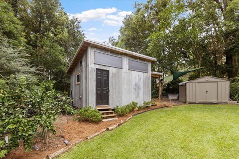 A home in TALLAHASSEE