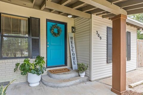 A home in TALLAHASSEE