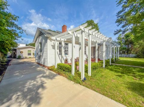 Tiny photo for 1116 Mitchell Avenue, Tallahassee, FL 32303 (MLS # 400460)