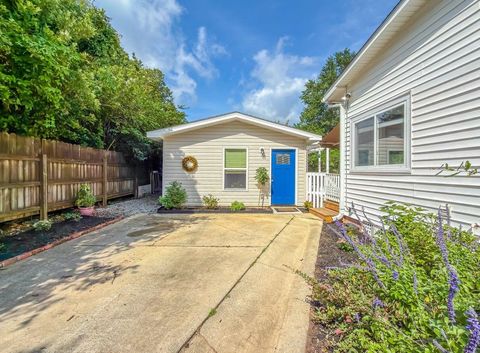 Tiny photo for 1116 Mitchell Avenue, Tallahassee, FL 32303 (MLS # 400460)