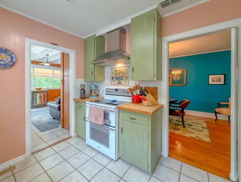 Tiny photo for 1116 Mitchell Avenue, Tallahassee, FL 32303 (MLS # 400460)