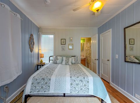 Tiny photo for 1116 Mitchell Avenue, Tallahassee, FL 32303 (MLS # 400460)