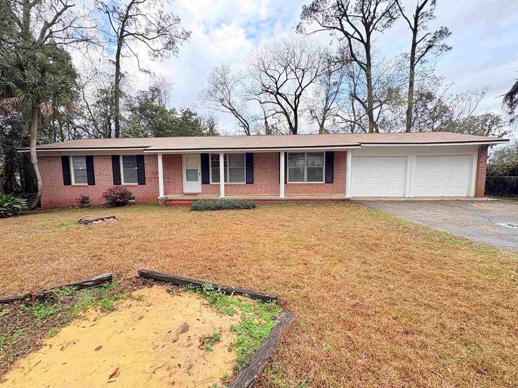 Photo of 3241 BIG OAK Street, Tallahassee, FL 32311 (MLS # 396583)