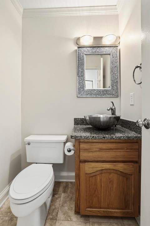 Tiny photo for 756 Rhoden Cove Road, Tallahassee, FL 32312 (MLS # 400587)