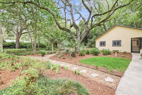 Tiny photo for 756 Rhoden Cove Road, Tallahassee, FL 32312 (MLS # 400587)
