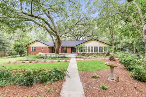 Tiny photo for 756 Rhoden Cove Road, Tallahassee, FL 32312 (MLS # 400587)