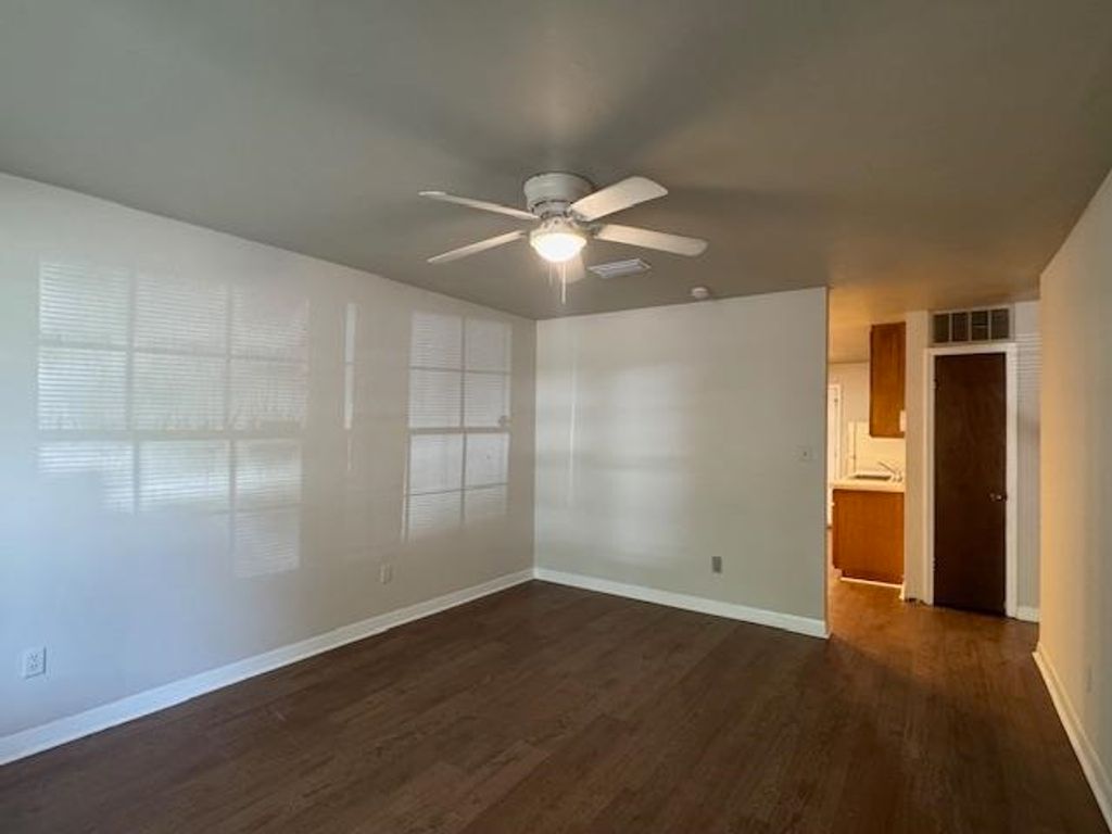 Photo of 2914 Greenon Lane #2, Tallahassee, FL 32304 (MLS # 398971)