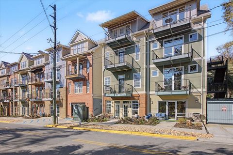 Photo of 415 St. Francis Street #303, Tallahassee, FL 32301 (MLS # 397216)