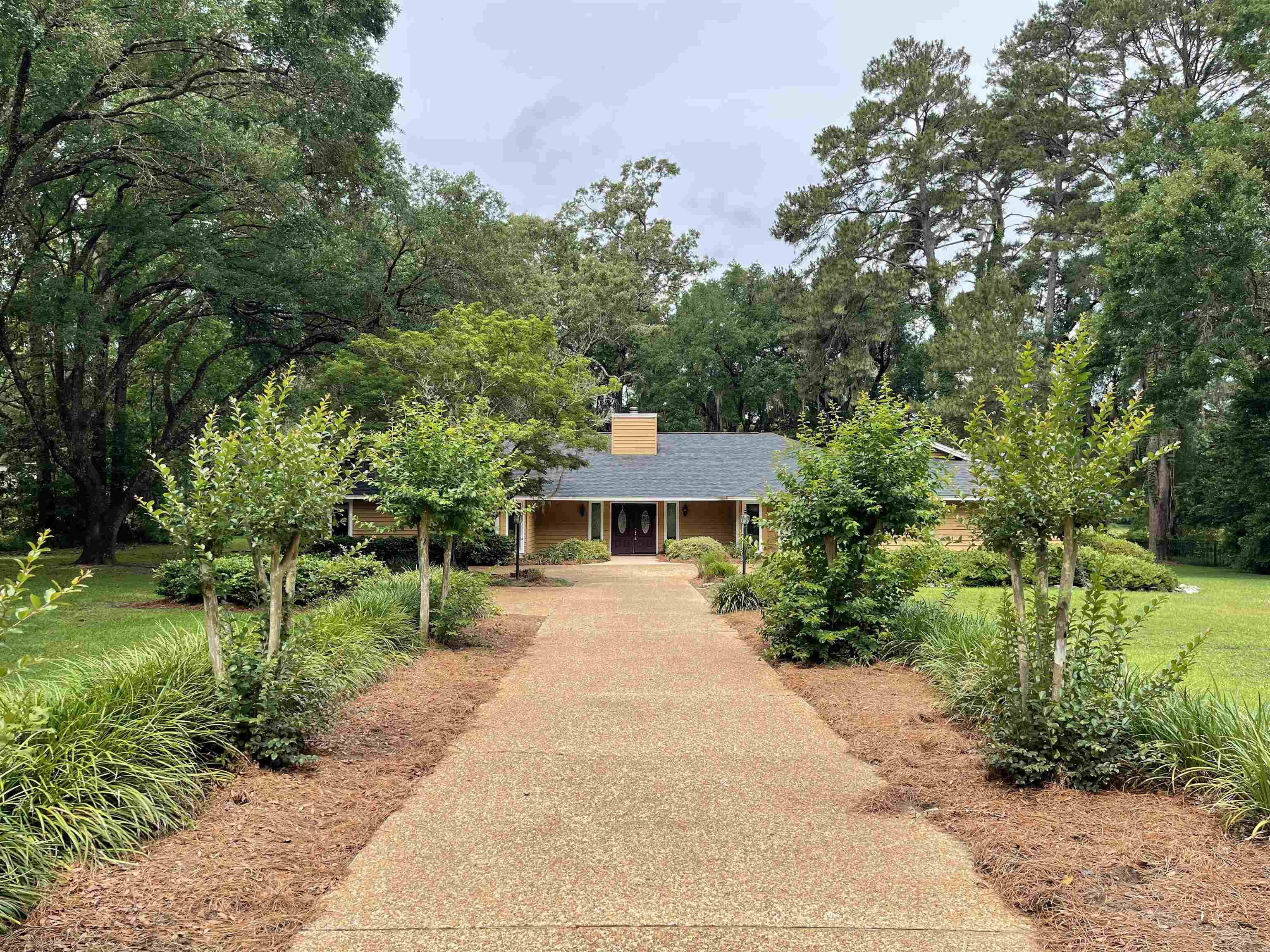 6152 Pimlico Court