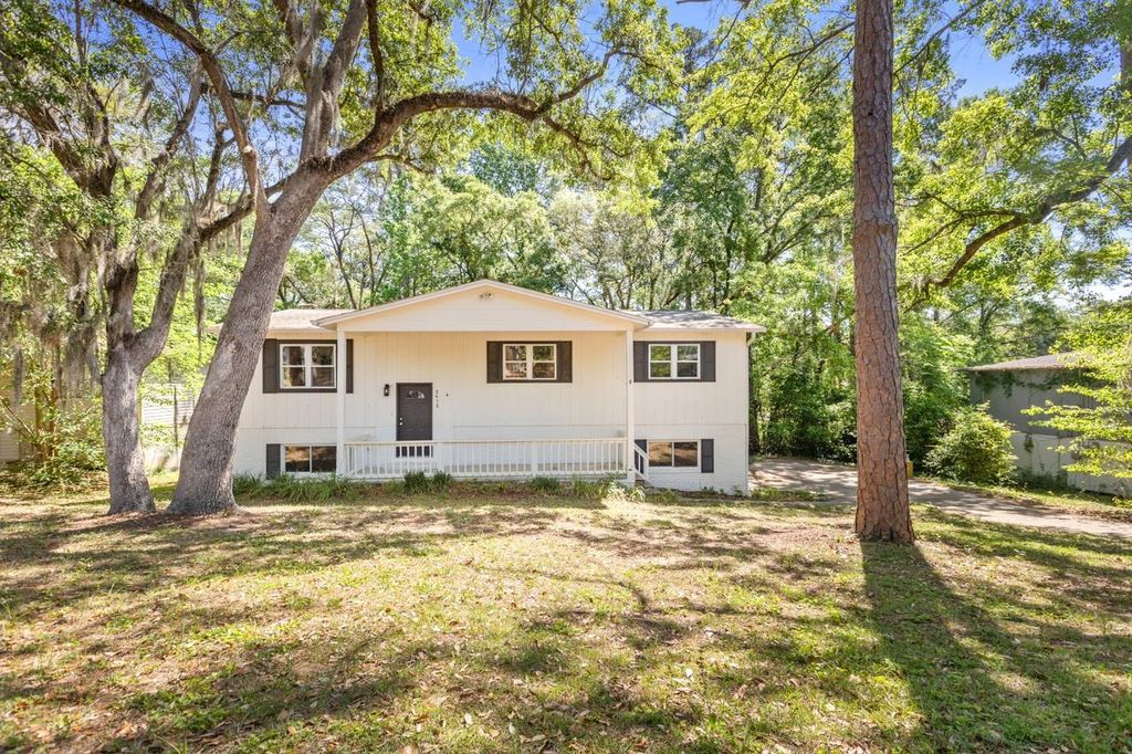 Photo of 2413 ROSEMARY Terrace, Tallahassee, FL 32303 (MLS # 398754)