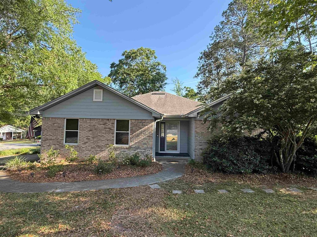 Photo of 4305 Snoopy Lane, Tallahassee, FL 32303 (MLS # 398877)
