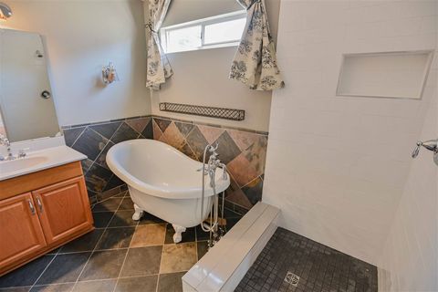 Tiny photo for 5344 Tewkesbury Trace, Tallahassee, FL 32309 (MLS # 399364)