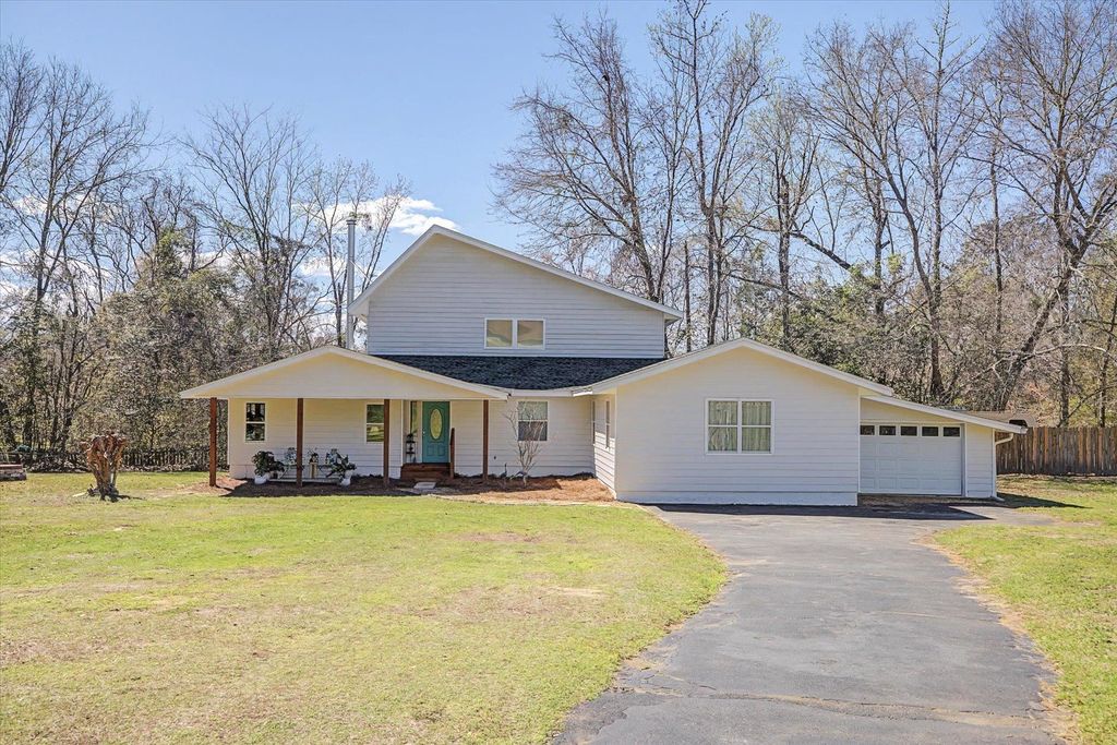 Photo of 6611 Crooked Creek Road, Tallahassee, FL 32311 (MLS # 396870)