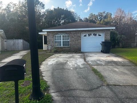 Tiny photo for 872 Medical Commons Drive, Tallahassee, FL 32305 (MLS # 395024)
