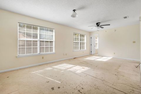 Tiny photo for 872 Medical Commons Drive, Tallahassee, FL 32310 (MLS # 395024)