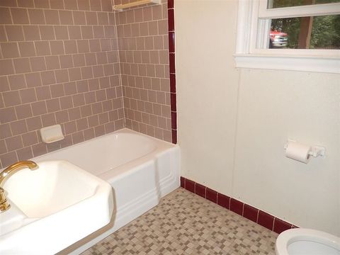 Tiny photo for 1641 Mayhew Street, Tallahassee, FL 32304 (MLS # 389813)