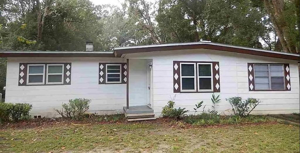 Photo of 1641 Mayhew Street, Tallahassee, FL 32304 (MLS # 389813)
