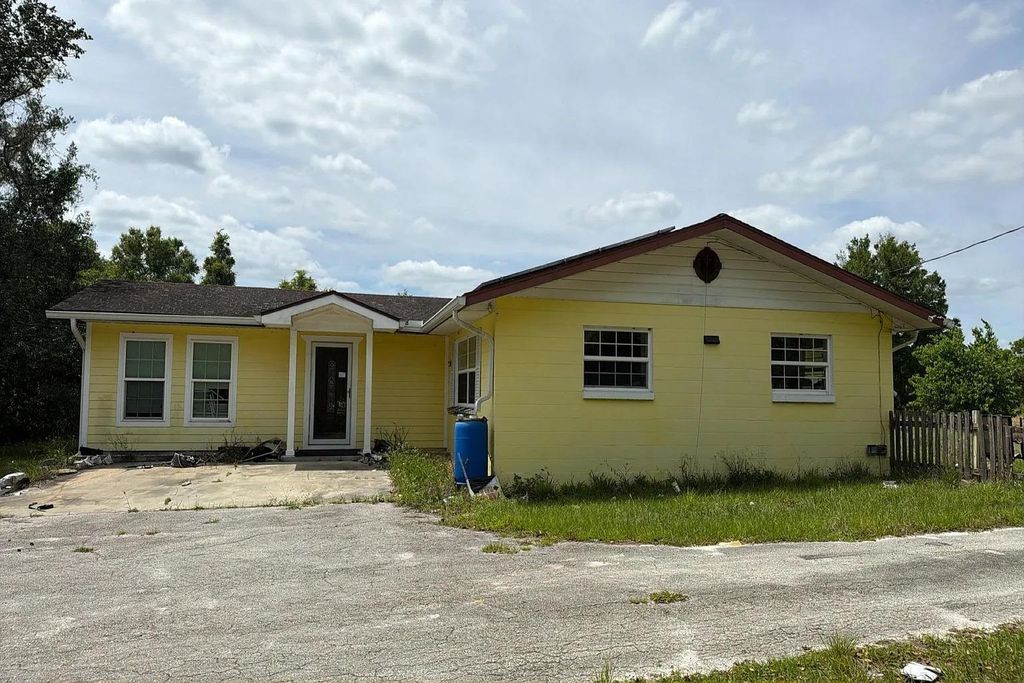 Photo of 1775 W French Avenue, Other Florida, FL 32763 (MLS # 401467)