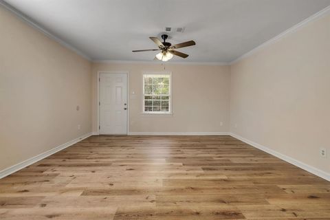 Tiny photo for 1300 Ocala Road #C, Tallahassee, FL 32304 (MLS # 397085)