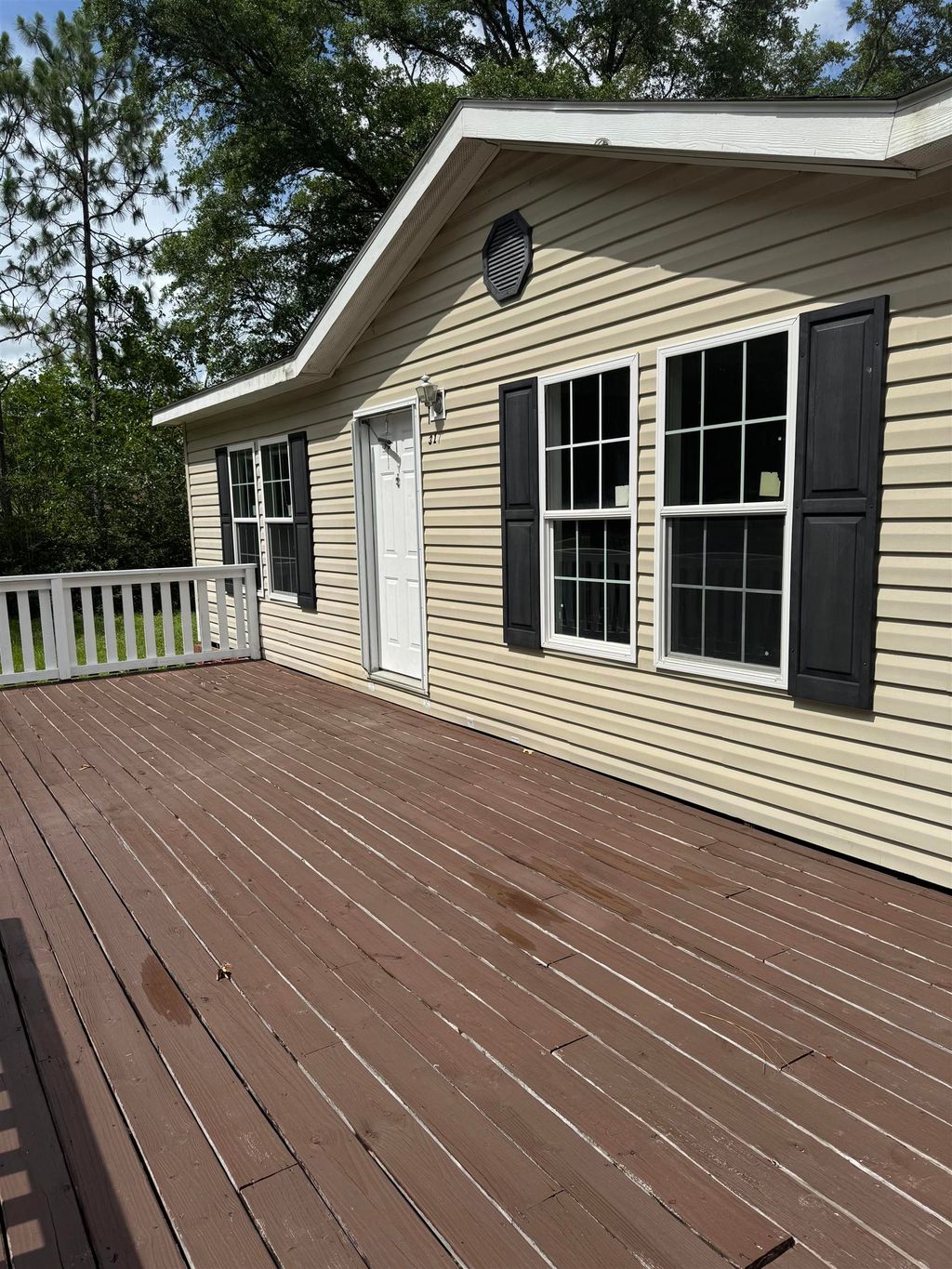 Photo of 31 Jean Drive, Crawfordville, FL 32327 (MLS # 398160)