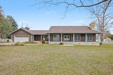 Photo of 4699 Shady Rest Road, Havana, FL 32333 (MLS # 396988)