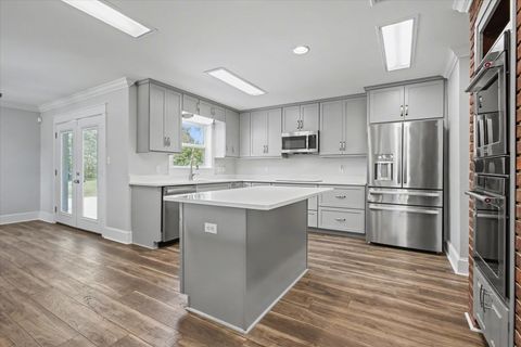 Tiny photo for 4699 Shady Rest Road, Havana, FL 32333 (MLS # 396988)