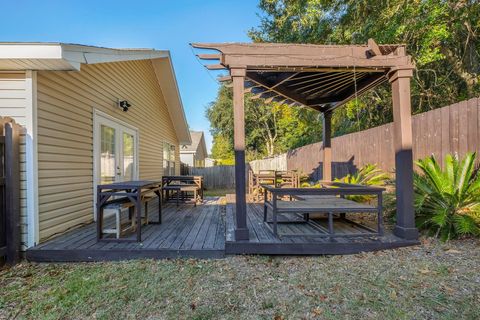 Tiny photo for 928 SADDLE CREEK Run, Tallahassee, FL 32301 (MLS # 392234)
