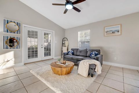 Tiny photo for 928 SADDLE CREEK Run, Tallahassee, FL 32301 (MLS # 392234)