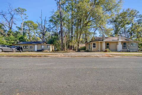 Tiny photo for 1240 Lake Avenue, Tallahassee, FL 32310 (MLS # 394474)