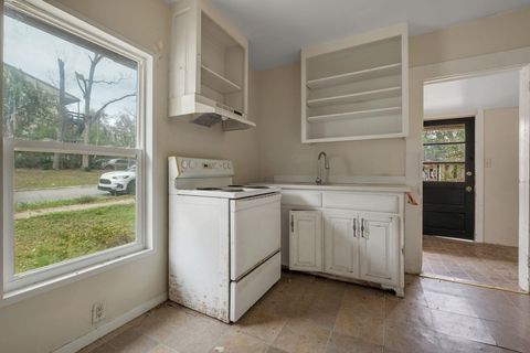 Tiny photo for 1240 Lake Avenue, Tallahassee, FL 32310 (MLS # 394474)