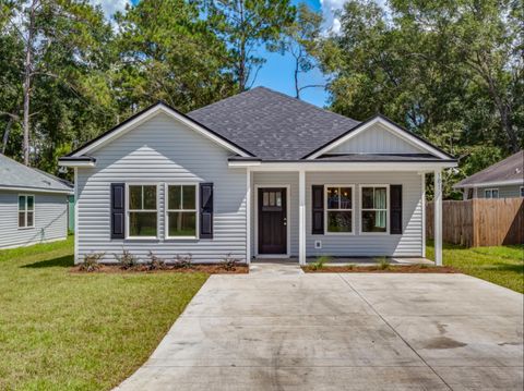 A home in Crawfordville