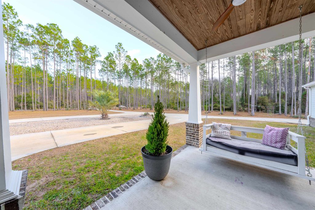 Photo of 6939 Ranch Club Road, Tallahassee, FL 32305 (MLS # 394805)