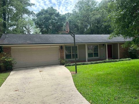 Photo of 3201 Whirlaway Trail, Tallahassee, FL 32309 (MLS # 400535)