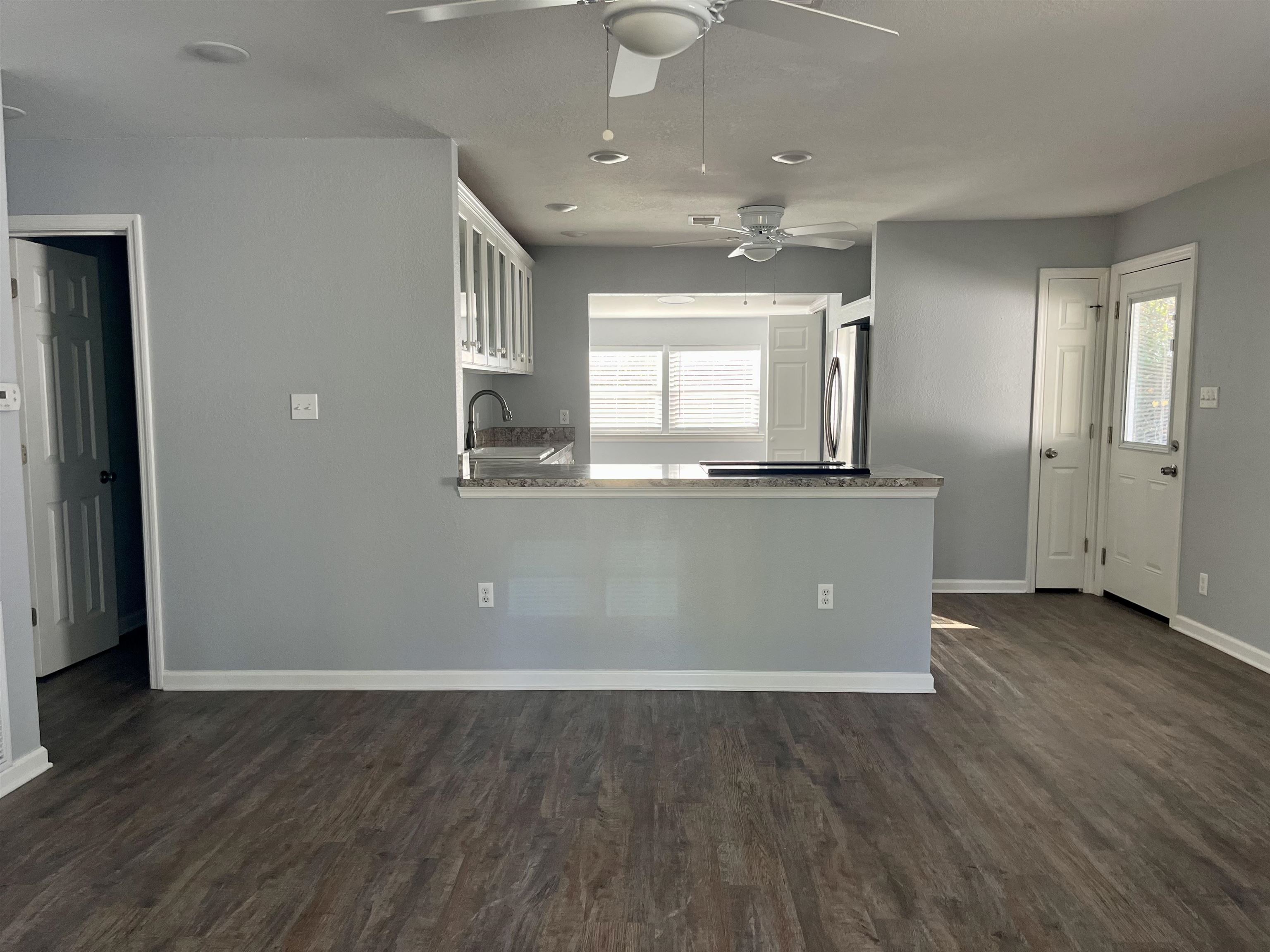 67 Summer Brooke Lane