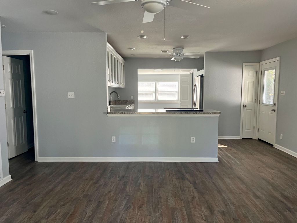 Photo of 67 Summer Brooke Lane, Crawfordville, FL 32327 (MLS # 394113)