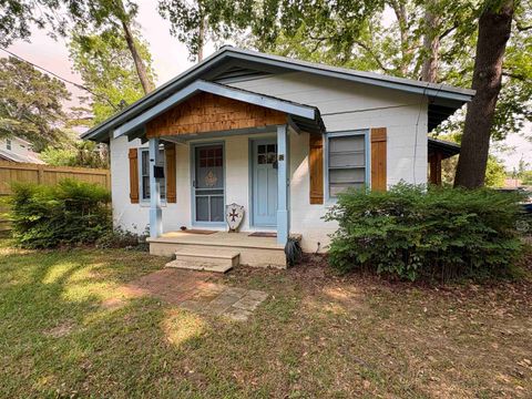 Photo of 619 Miccosukee Road #-, Tallahassee, FL 32308 (MLS # 399004)