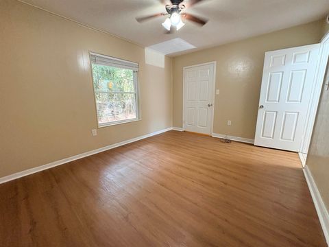 Tiny photo for 1530 Live Oak Drive #C1, Tallahassee, FL 32301 (MLS # 391767)