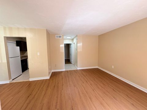 Tiny photo for 1530 Live Oak Drive #C1, Tallahassee, FL 32301 (MLS # 391767)