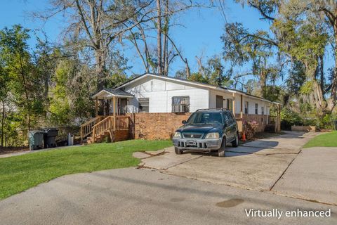 2452 KING Street Tallahassee FL 32301