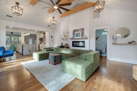 Tiny photo for 1234 N DUVAL Street, Tallahassee, FL 32303 (MLS # 395295)