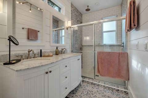 Tiny photo for 1234 N DUVAL Street, Tallahassee, FL 32303 (MLS # 395295)