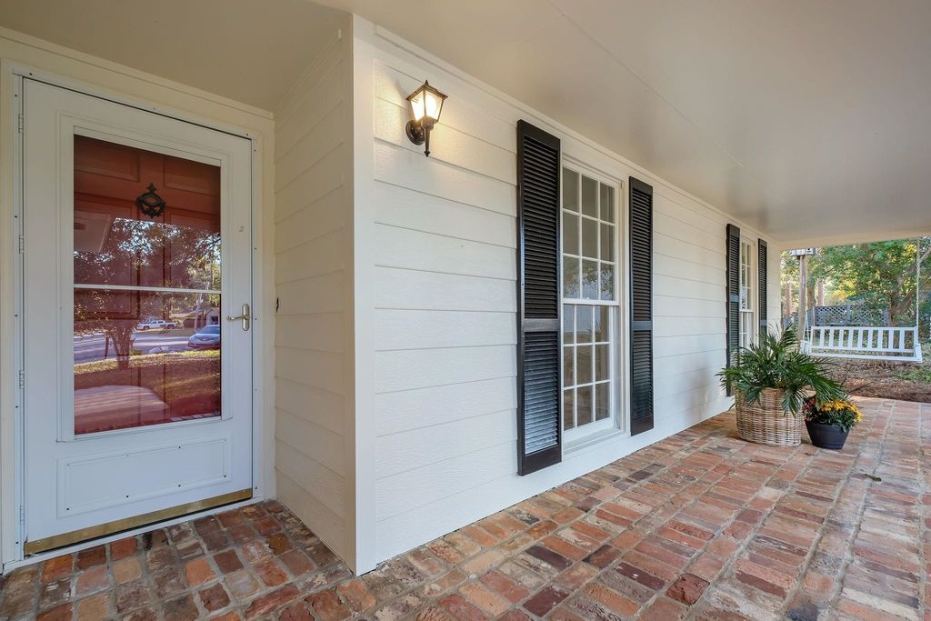 Photo of 3401 Whitney Court, Tallahassee, FL 32309 (MLS # 392197)