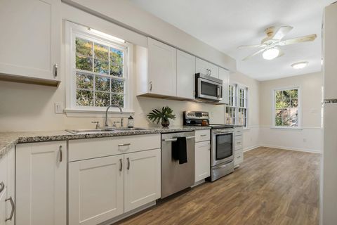 Tiny photo for 3401 Whitney Court, Tallahassee, FL 32309 (MLS # 392197)