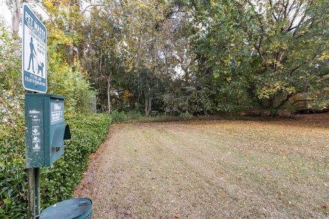 Tiny photo for 2525 Nugget Lane, Tallahassee, FL 32303 (MLS # 393609)