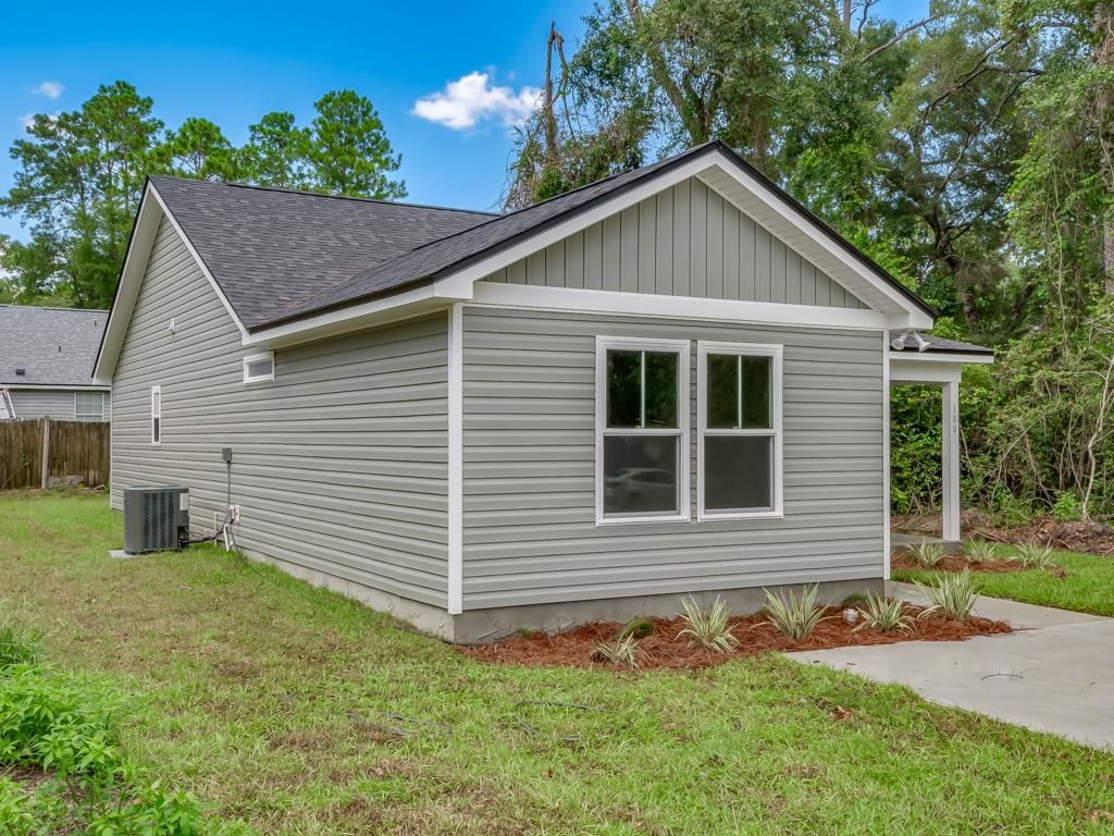 Photo of X Franklin Drive, Crawfordville, FL 32327 (MLS # 399387)