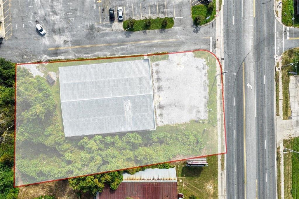 Photo of 655 E Base St, Madison, FL 32340 (MLS # 391672)