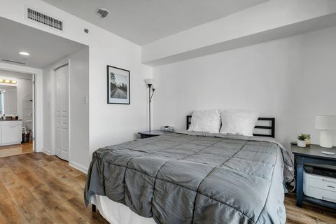 Tiny photo for 300 S Duval Street #1910, Tallahassee, FL 32301 (MLS # 398582)