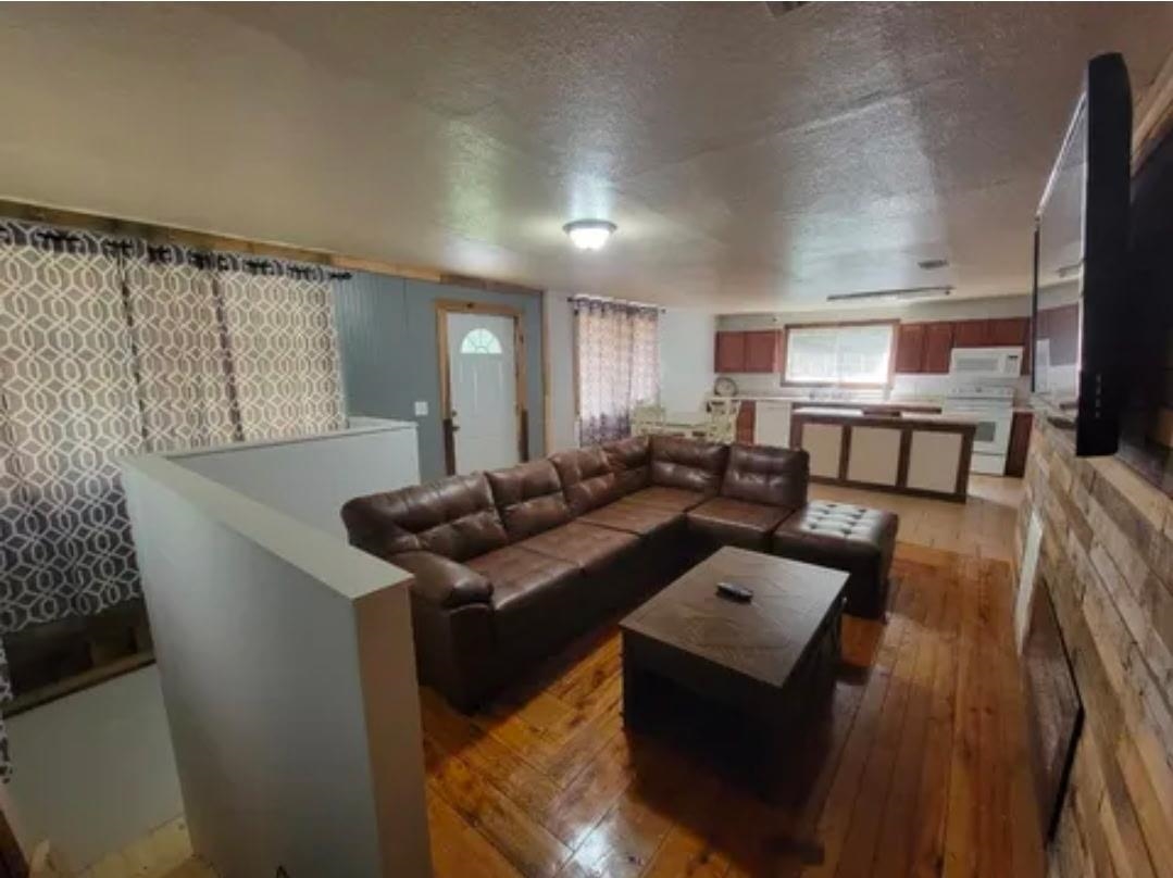 777 SW Wacissa Terrace