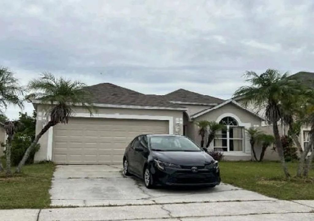Photo of 11419 Brindle Street, Other Florida, FL 32824 (MLS # 399337)