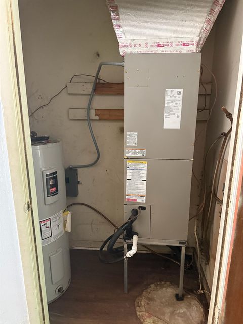 Tiny photo for 1742 Hartsfield Rd #A-D, Tallahassee, FL 32303 (MLS # 392969)